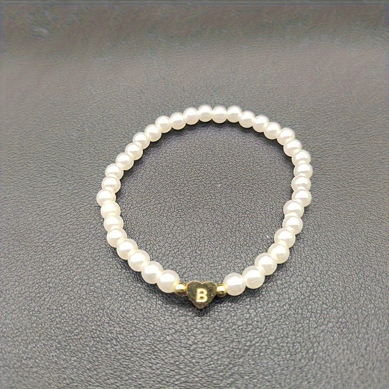 Pulseira Elegante com Inicial e Coração (A–Z)