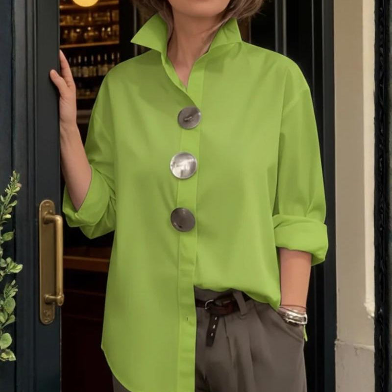 Grazia — Blusa de meia estação com acabamentos refinados