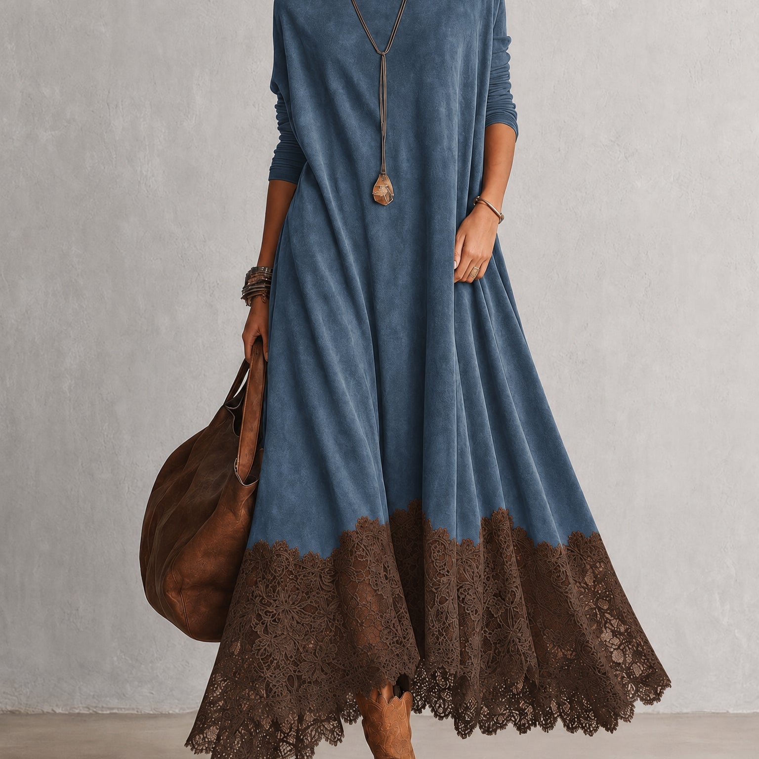 Brunella – Vestido Comprido com Efeito Camurça e Renda