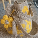 Jazmin — Saco Tote Floral de Croché Feito à Mão