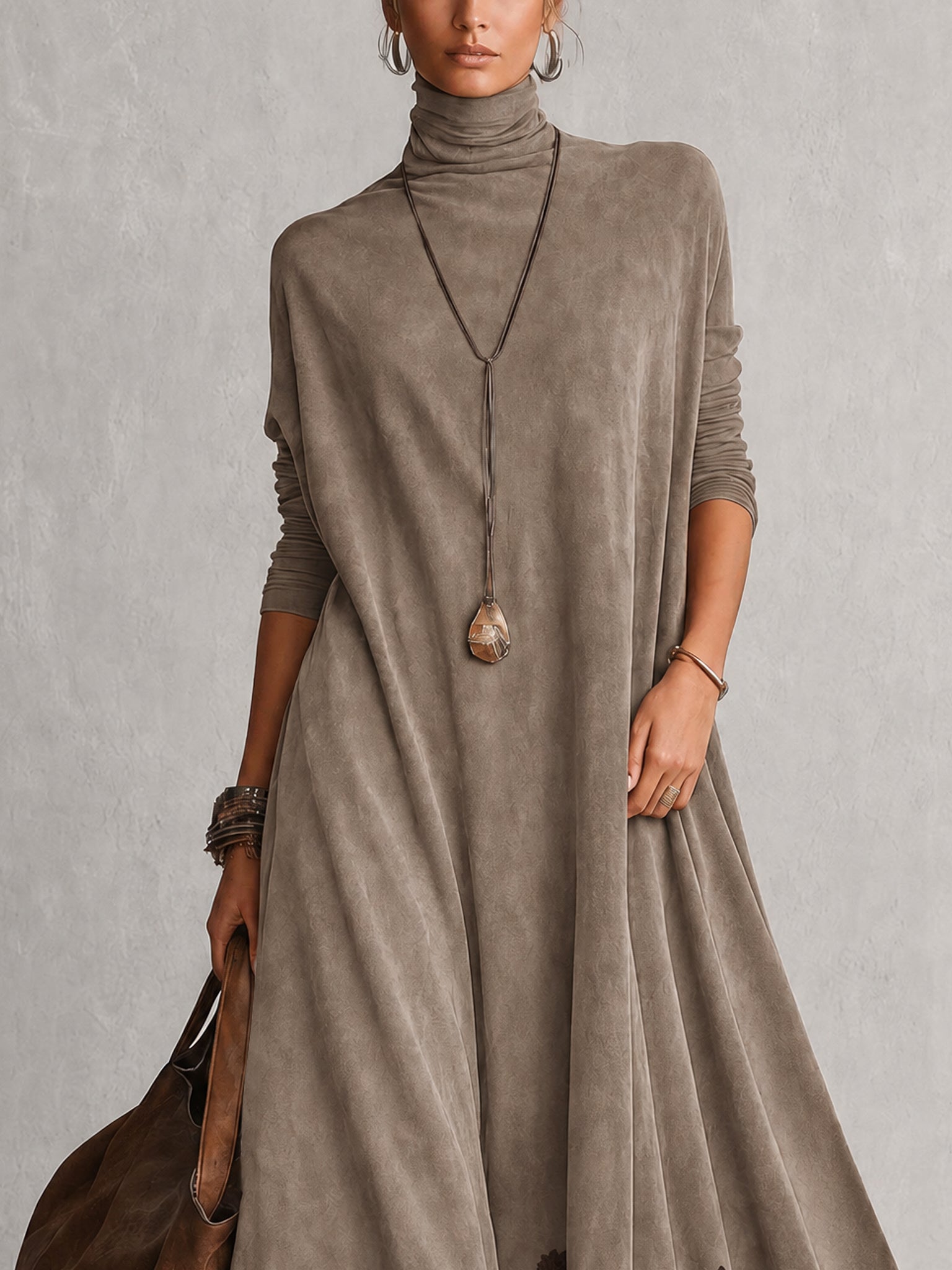 Brunella – Vestido Comprido com Efeito Camurça e Renda