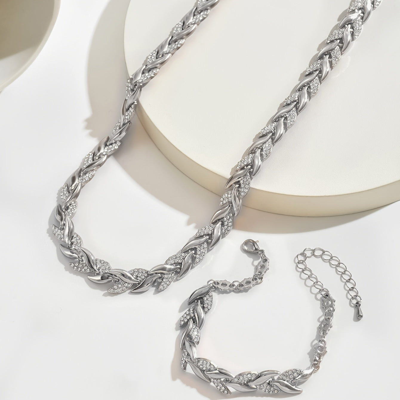 Vestiri® — Conjunto de Colar e Pulseira em Forma de Cauda de Peixe