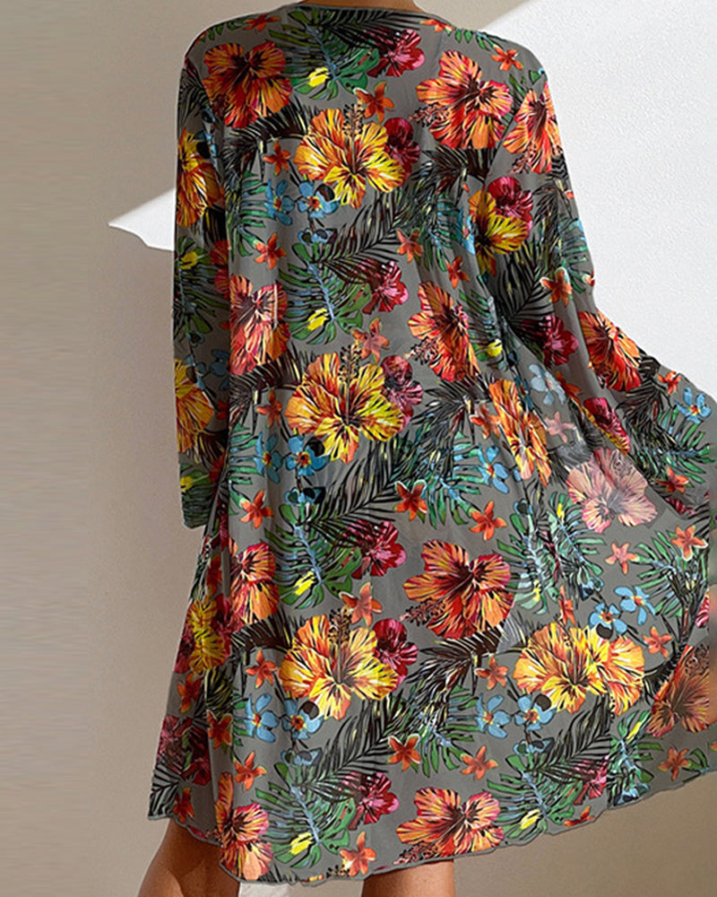 Glenda — Biquíni e saia floral