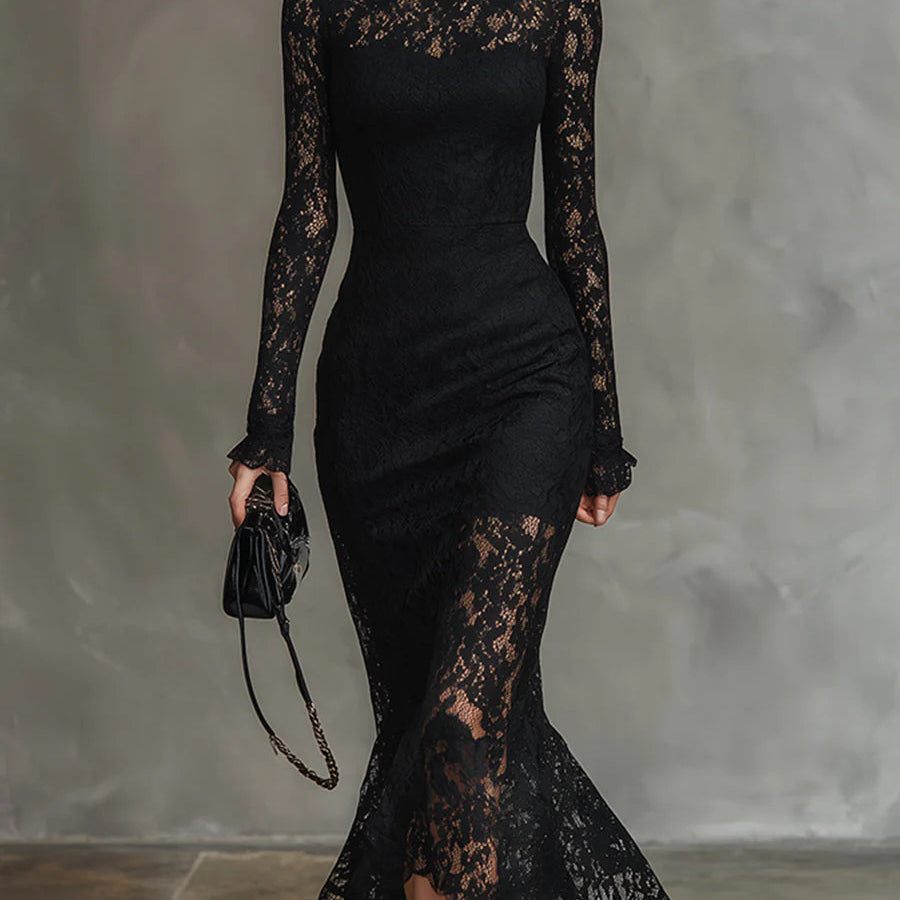 Veronika | Vestido Maximal de Renda Preta