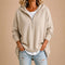 Poncho Valeria de malha com capuz e fecho, bege