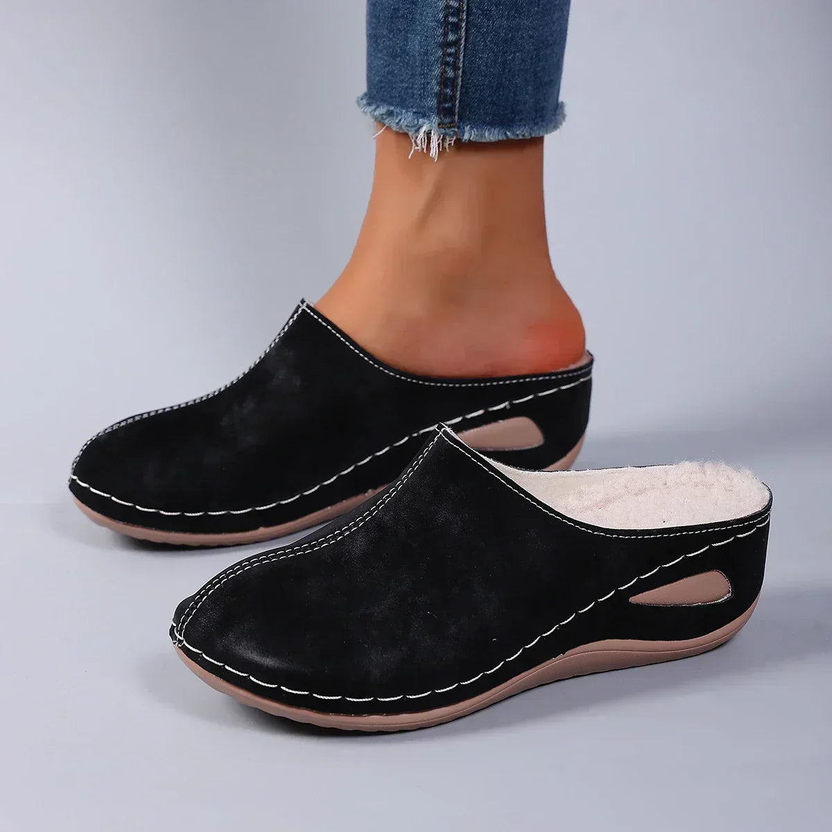 Daniela - Pantufas Ortopédicas com Conforto Diário e Estilo Atemporal
