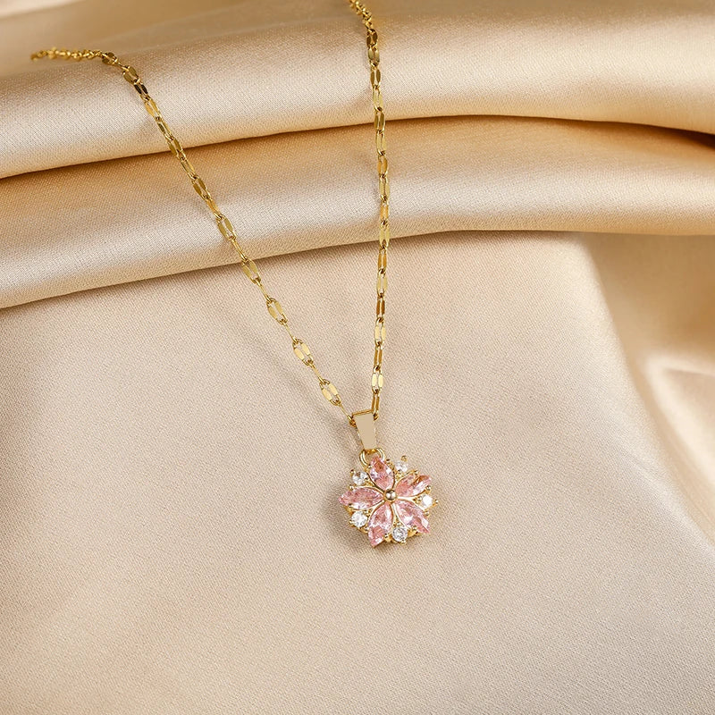 Colar Sakura Rose Romantique em Aço Inoxidável