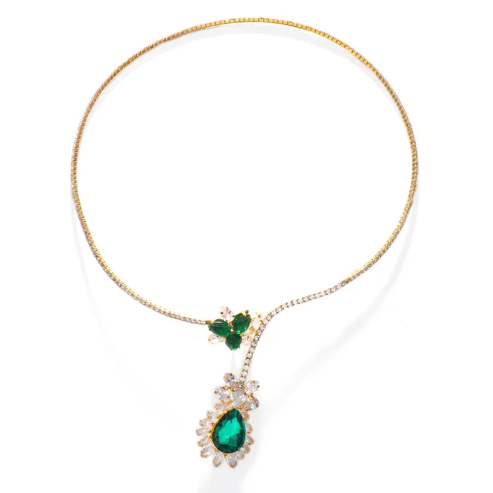 Colar Vintage Flor de Esmeralda