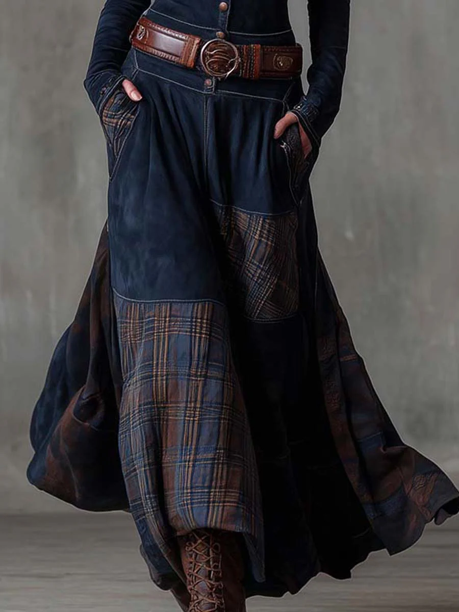 Aurelia – Vestido Comprido com Efeito Camurça, Painéis em Xadrez e Cinto