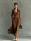 Claudia – Vestido Comprido Plissado com Lapela e Cinto