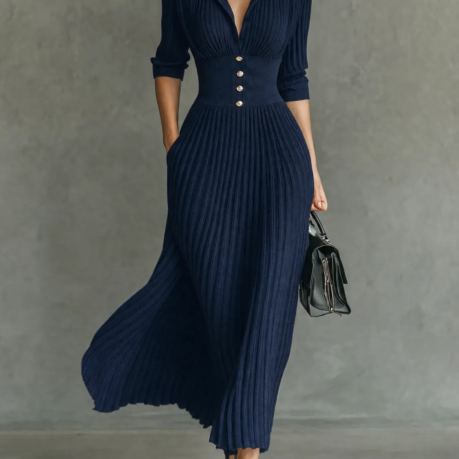 Claudia – Vestido Comprido Plissado com Lapela e Cinto