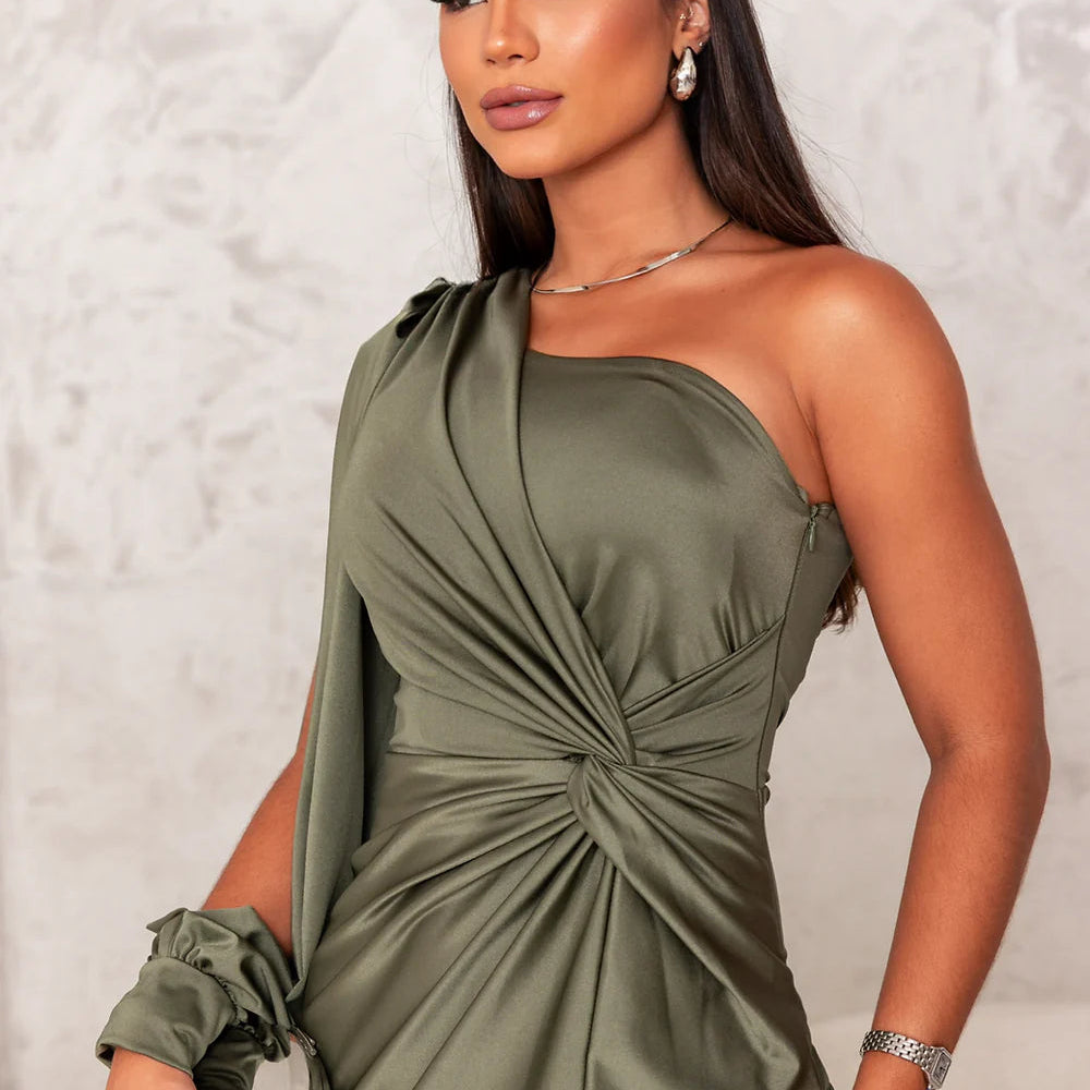 Anna - Vestido de Muher Elegante Silhueta